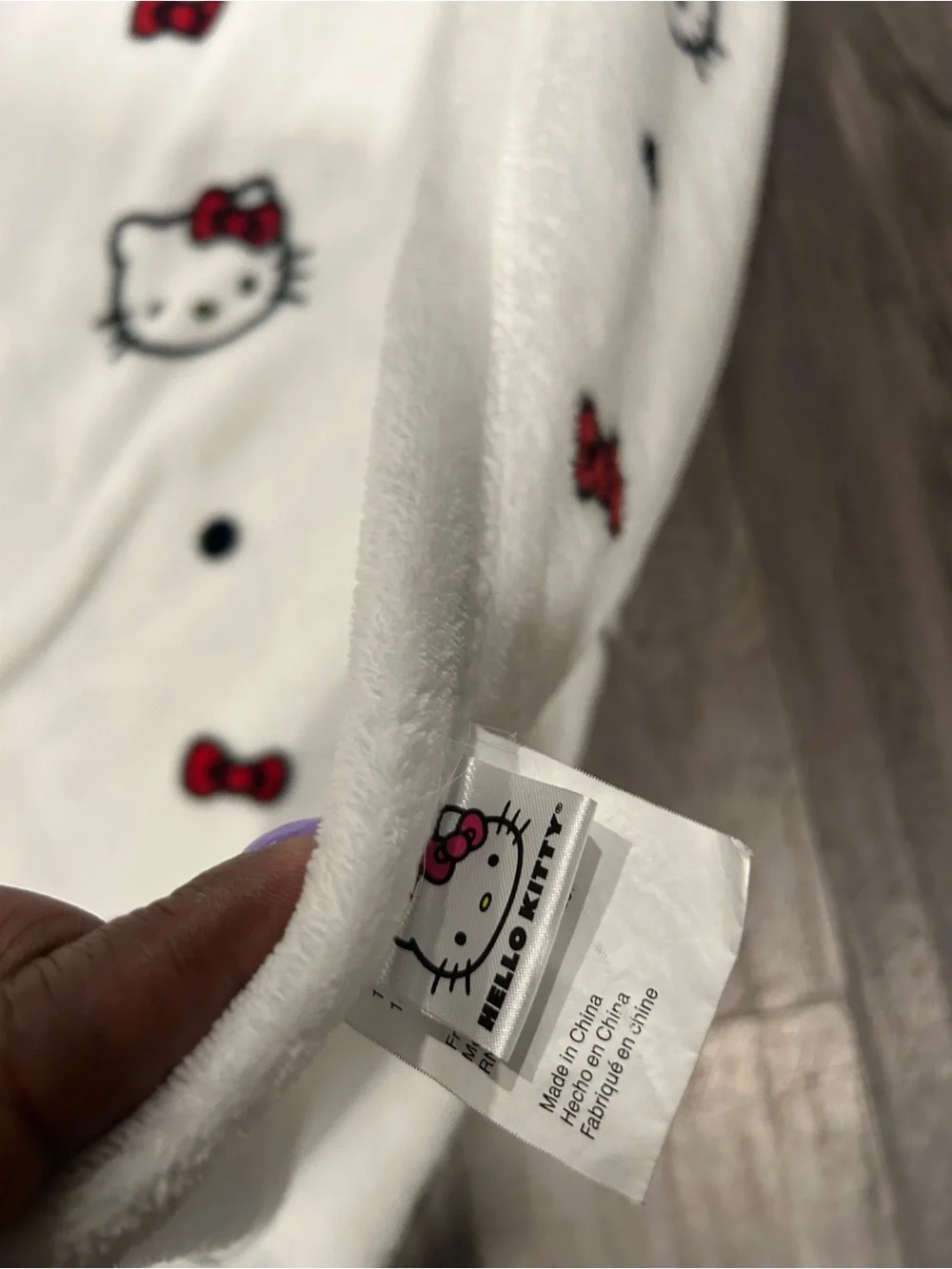 Hello Kitty White & Red Plush Throw Blanket - Cute Fleece Design